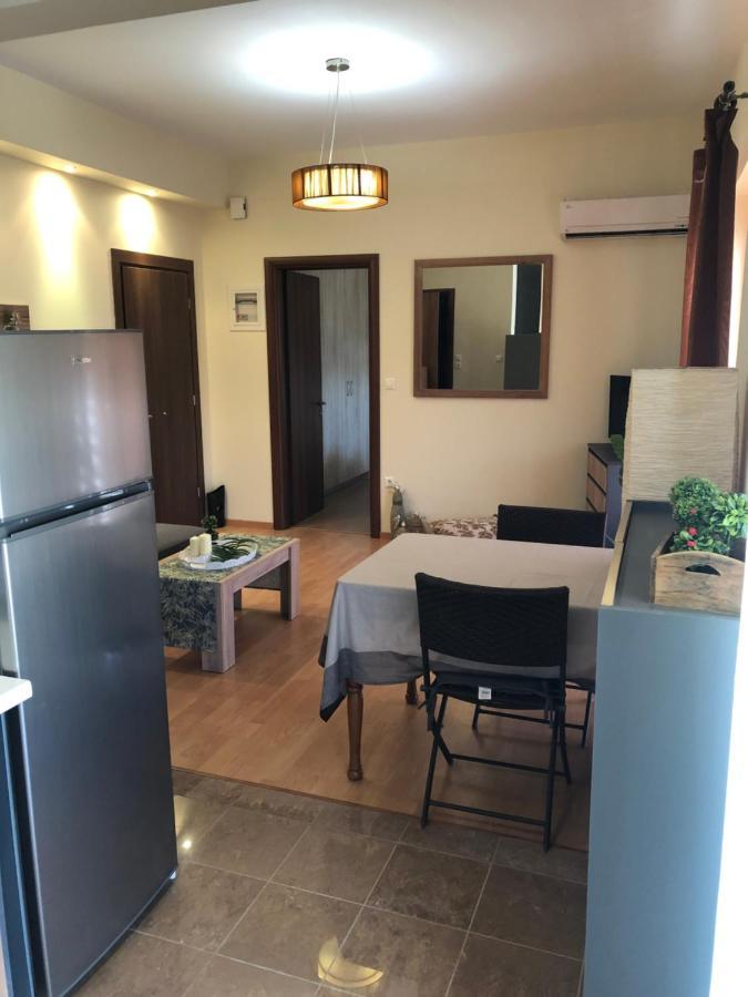 Matrel 2 Apartment Rhodes City